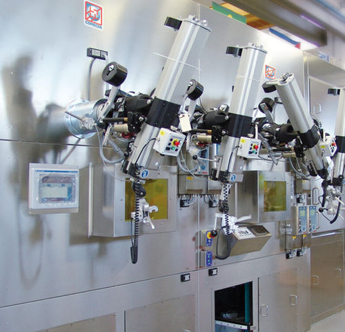 Cella schermata per distribuzione - Mo-99 - Comecer - per preparazione di radioisotopi / per radiofarmacia / con schermatura