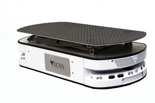 Robot mobile autonomo (AMR) per ospedale - QC Lift - Vecna Technologies