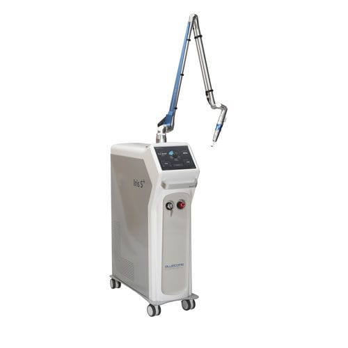 Laser dermatologico - Iris s+ - Bluecore Company - per rimozione di tatuaggi / Nd:YAG / su carrello