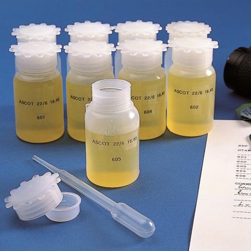 Flacone da laboratorio - 4 series - Kartell S.p.A. - in polietilene / graduato