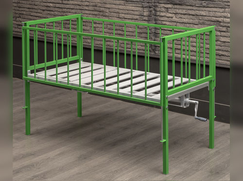 Letto da ospedale - TM-K 2203 - Turmed - manuale / pediatrico / ad altezza fissa