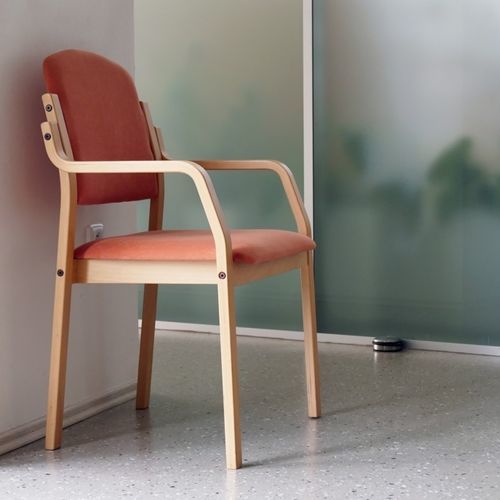 Sedia per sala d'attesa - IMPULS - Nursen - con braccioli / impilabile