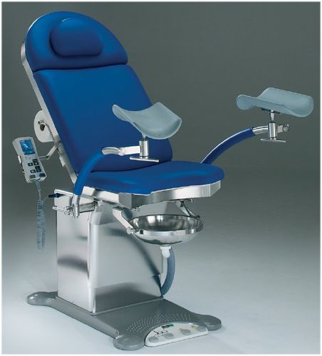 Riunito urologico - 400550 - Creo Medical - con poltrona / con monitor / con poggiapiedi