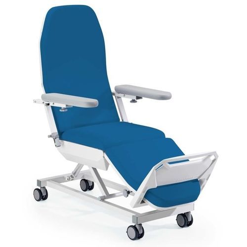 Poltrona elettrica per trattamenti clinici - SALSA® A3 - LiKAMED - a 3 sezioni / con rotelle / Trendelenburg