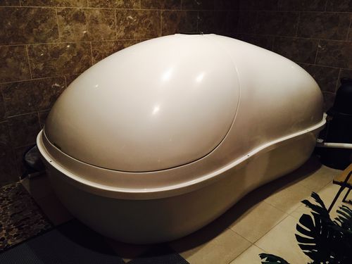 Vasca di deprivazione sensoriale con lampade di cromoterapia - Residential - Royal Spa - con altoparlanti di sonologia