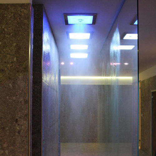 Doccia per idromassaggio con lampade di cromoterapia - Island - Stenal