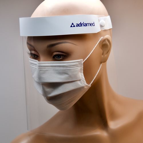 Mascherina chirurgica di tipo IIR - Adriamed Srl - senza fibra di vetro / per adulti / bianca