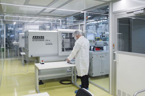 Camera bianca per il settore medico - CleanMediCell® - SCHILLING ENGINEERING - modulare / integrato / classe C