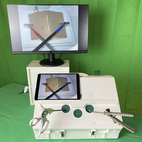 Simulatore didattico - eoSim SurgTrac - eoSurgical - per sutura / per laparascopia / per assistenza generale