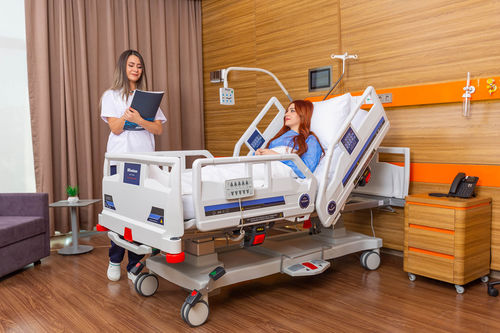 Letto da ospedale - CURA 5000 - SCHRODER HEALTH PROJECTS - elettrico / ad altezza regolabile / inclinabile