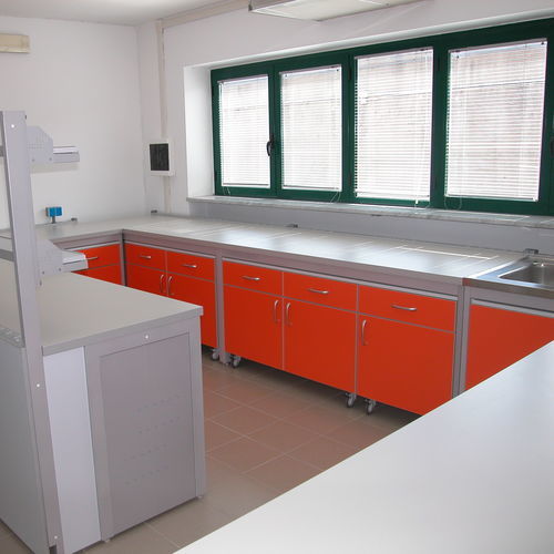 Banco da laboratorio per istopatologia - COM-Lab 2 - comfit s.r.l - per medicina legale / mobile / modulare