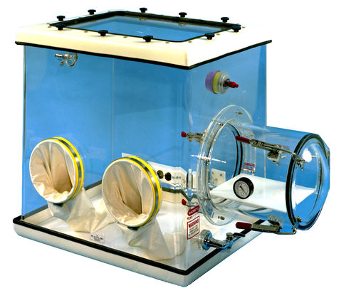 Glove box da laboratorio - 830 series - Plas-Labs - di contenimento / compatta