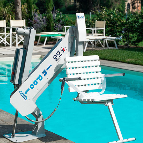 Sollevapersone a batteria - InPool - DiGi Project - autoportante / per piscina / pieghevole