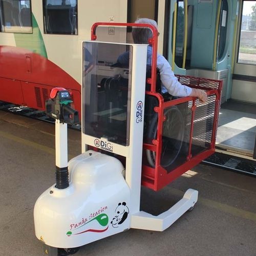 Piattaforma elevatrice per sedia a rotelle - PANDA  - DiGi Project - per veicolo