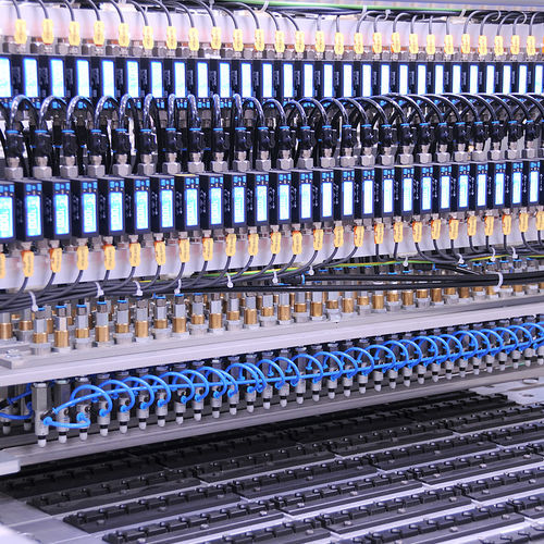 Macchina di assemblaggio automatica - Heino Ilsemann GmbH - per l'industria farmaceutica