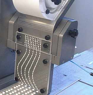 Alimentatore a vibrazione - Elizabeth - a moto intermittente / a moto continuo / per blister