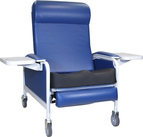 Poltrona da riposo inclinabile - 529S - Winco Mfg., LLC - manuale / bariatrica / geriatrica