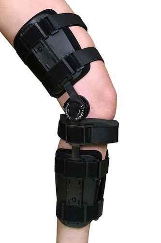 Ortesi per ginocchio - ARK1011Y - Armor Orthopedics - per stabilizzazione dei legamenti del ginocchio / articolata
