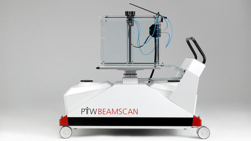 Phantom di calibrazione per radioterapia - BEAMSCAN™  - PTW Freiburg Physikalisch-Technische-Werkstätten - generico
