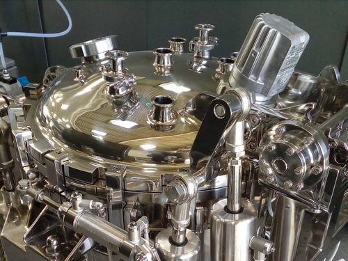 Reattore con agitazione meccanica (STR) -  GMP - Inoxtorres SL - per l'industria farmaceutica / interamente automatizzato / di miscelazione