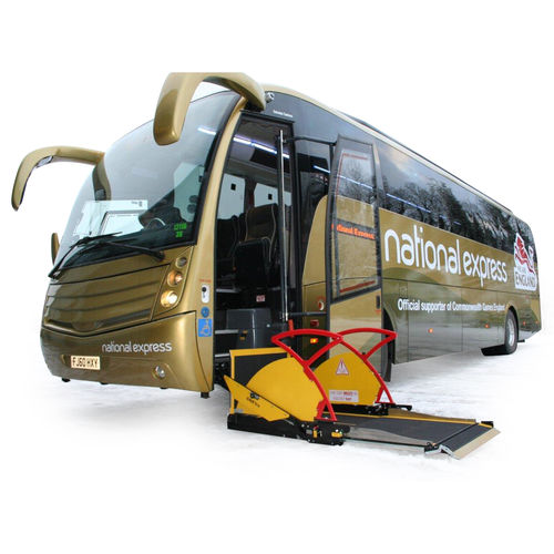 Piattaforma elevatrice per sedia a rotelle - Access™ Coach Front Entrance - Mobility Networks - per autobus