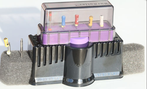 Supporto per strumenti odontoiatrici - EndoButler™ - Gate Dental Services Ltd - odontoiatrico / di stoccaggio / da banco