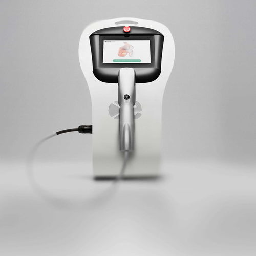 Sistema IPL per trattamento della secchezza oculare - eye-light® - Hall 10.2 Stand: S010 T011 - da tavolo