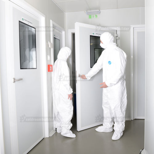 Porta per camera bianca - Coldroom Builder - per ospedale / battente