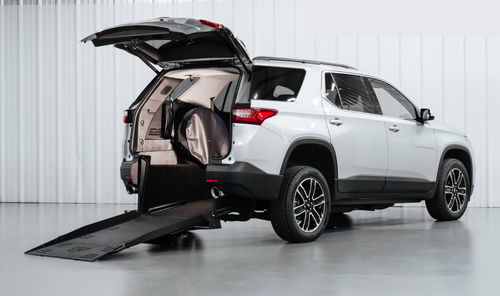 Veicolo per disabili SUV - 28284 - Freedom Motors USA - per carburante / entrata posteriore