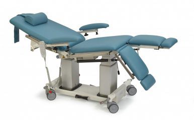 Poltrona elettrica per trattamenti clinici - Proceed - TechniCare - manuale / a 3 sezioni / per chemioterapia
