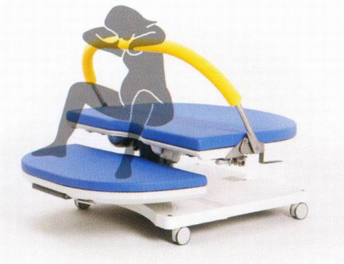 Letto da parto - Pandere - Seagull Medica - di emergenza / elettrico / con rotelle
