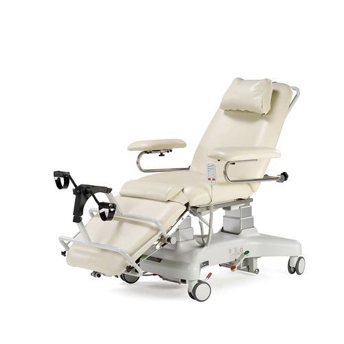 Poltrona per emodialisi elettrica - 94DY - Plinth Medical - a 3 sezioni / per chemioterapia / con rotelle
