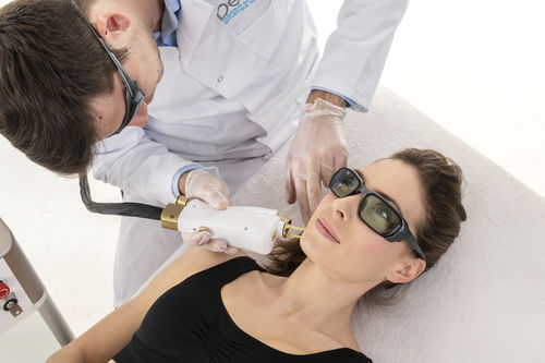Laser per ringiovanimento cutaneo - ORIGIN® - Deleo - per trattamento dell'acne / Erbio:vetro / su carrello