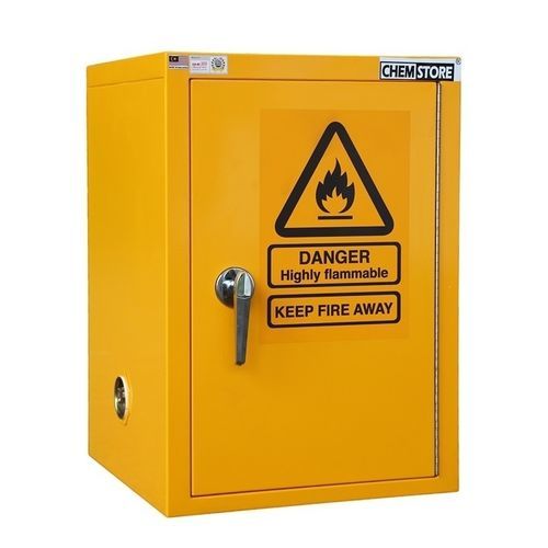 Armadio per liquidi infiammabili - CS-304 - Tech-Lab Scientific Sdn Bhd - da laboratorio / con ripiano / giallo