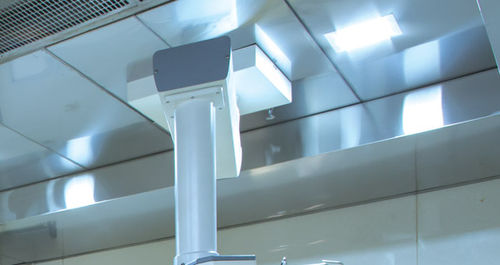 Illuminazione da incasso - AMENSCO MEDICAL TECHNOLOGIES - da soffitto / per sala operatoria / a LED
