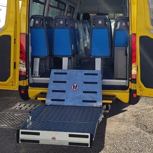 Piattaforma elevatrice per sedia a rotelle - SCM series - Mariani Lift System - per veicolo
