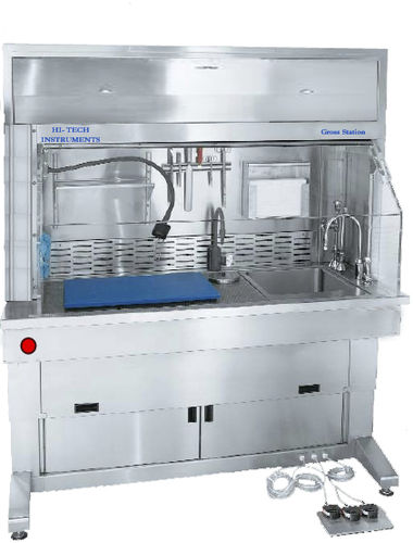 Workstation da laboratorio per istopatologia - Hi Tech Instruments - da terra / con ventilazione discendente