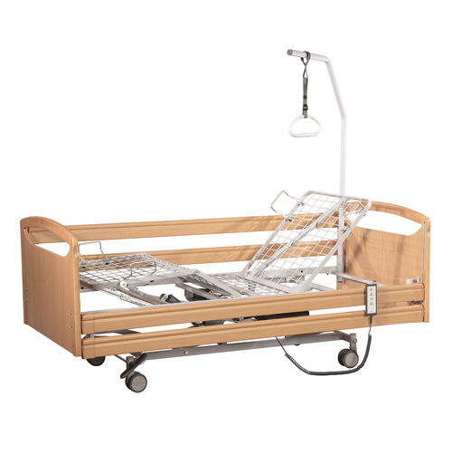 Letto da ospedale - Curadorm Pro - ISKO Koch GmbH - per cure domiciliari / per lungodegenza / elettrico
