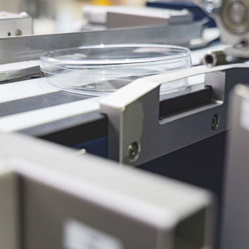Sistema di etichettatura per piastra di Petri - Lab PlateMaster Pro - b+b Automations- und Steuerungstechnik GmbH - automatizzato / per etichette con codice a barre