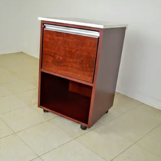 Carrello per dispositivi medici - fortis manufacturing - per trattamenti / in alluminio / con porta