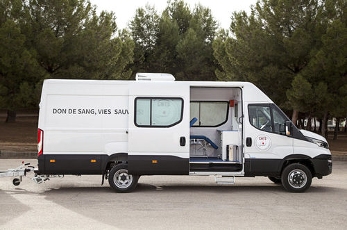 Unità mobile ospedaliera per cure ospedaliere - Tecnove - camion