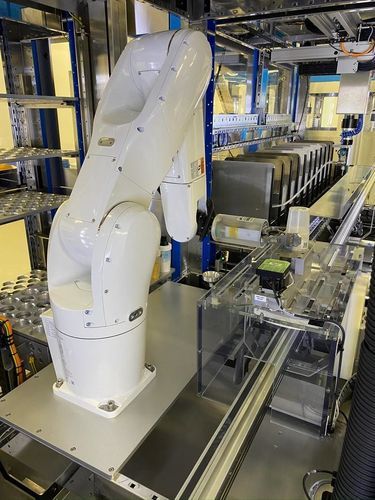 Piattaforma di sintesi robotizzata - FLEX POWDER M (YODA) - Chemspeed Technologies AG