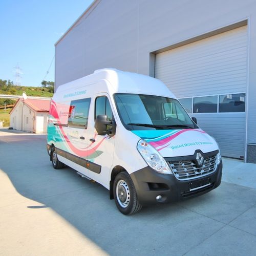 Unità mobile ospedaliera da laboratorio - DELTAMED SRL - furgone
