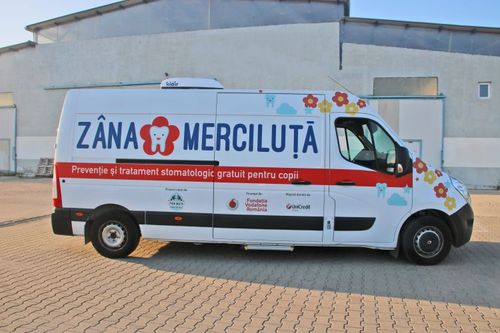 Unità mobile ospedaliera per cure odontoiatriche - DELTAMED SRL - furgone