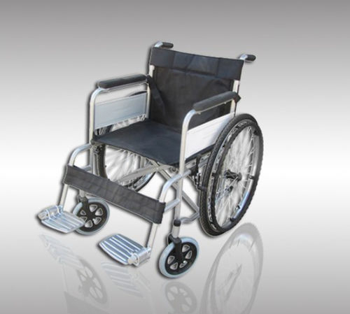Sedia a rotelle manuale - 9001 - HYZMED Medical - fuoristrada / pieghevole / con poggiagambe
