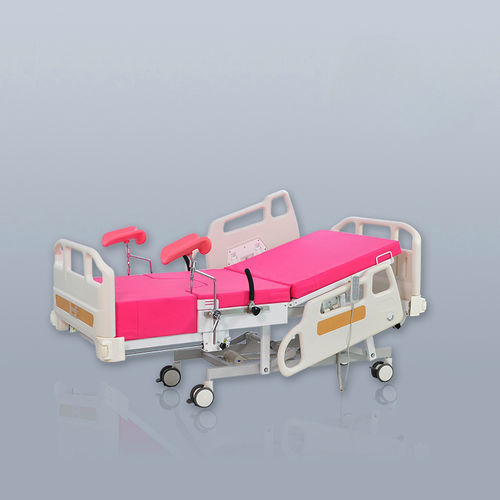 Letto da parto - A-24-1 PRO - HYZMED Medical - elettrico / con rotelle / a 3 sezioni