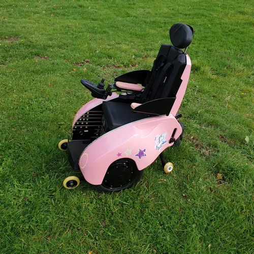 Sedia a rotelle elettrica - Tiny Trax - pediatrica / da esterno / con poggiagambe