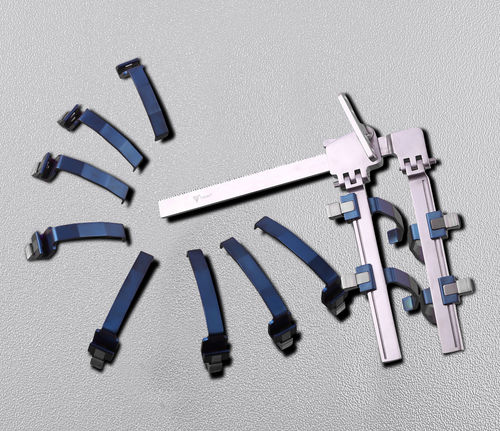 Divaricatore per chirurgia ortopedica - 09100-10 - Mediciveins - in acciaio inossidabile