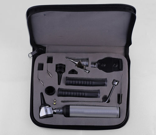 Kit medico diagnostico - MDI-06000-6140	 - Mediciveins - con otoscopio / con oftalmoscopio