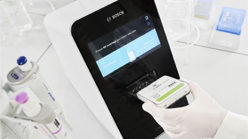 Analizzatore POC per PCR - Vivalytic - Bosch Healthcare Solutions - in tempo reale / automatico / per infezioni nosocomiali